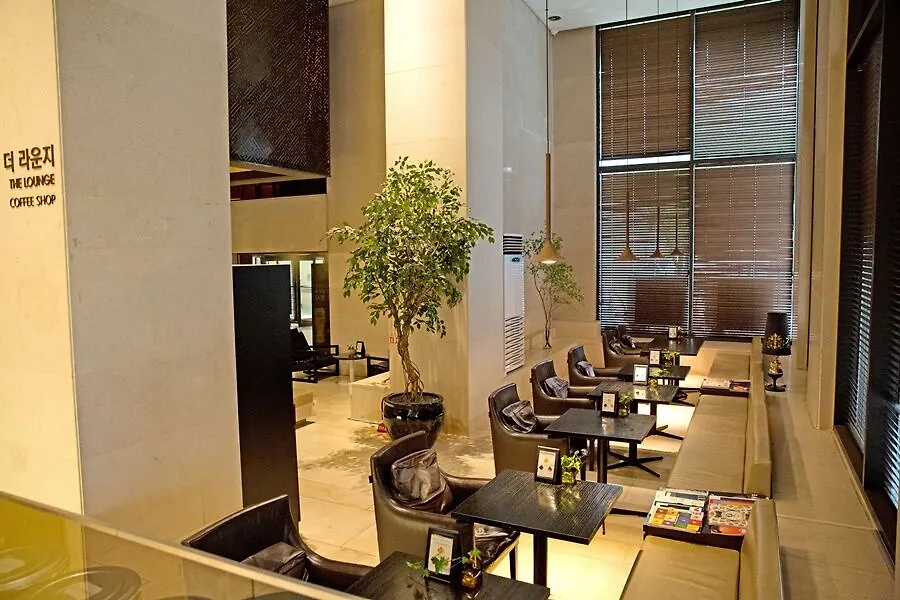 The Riverside Hotel Seul 3*,  Güney Kore